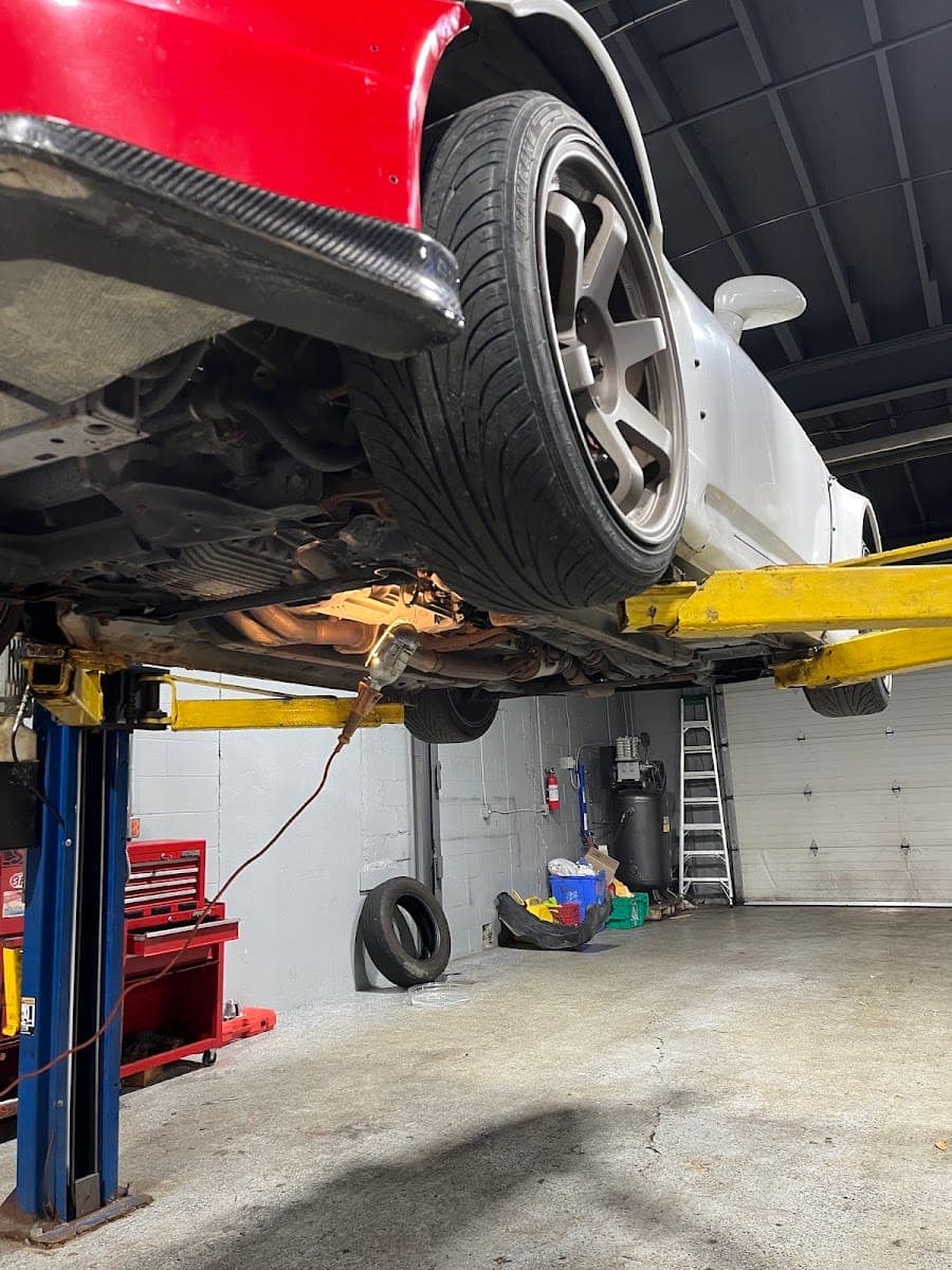 Preparing Your Vehicle for Windsor Potholes & Winter Recovery